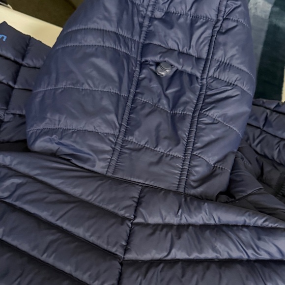 Lands End Women's Blue Hooded lightweight foldable Puffer Coat - Picture 5 of 7